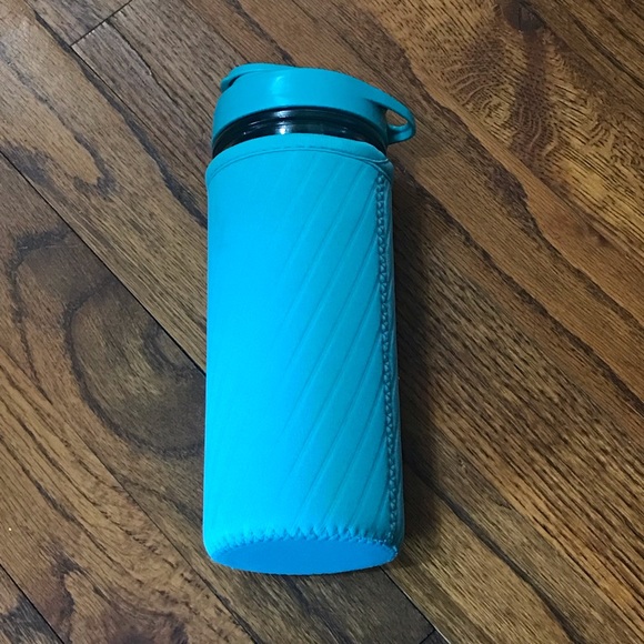 Masontops Mason Tops Jar Hydration Tumbler Drink Cup - Insulator Sleeve
Glass - Picture 10 of 16